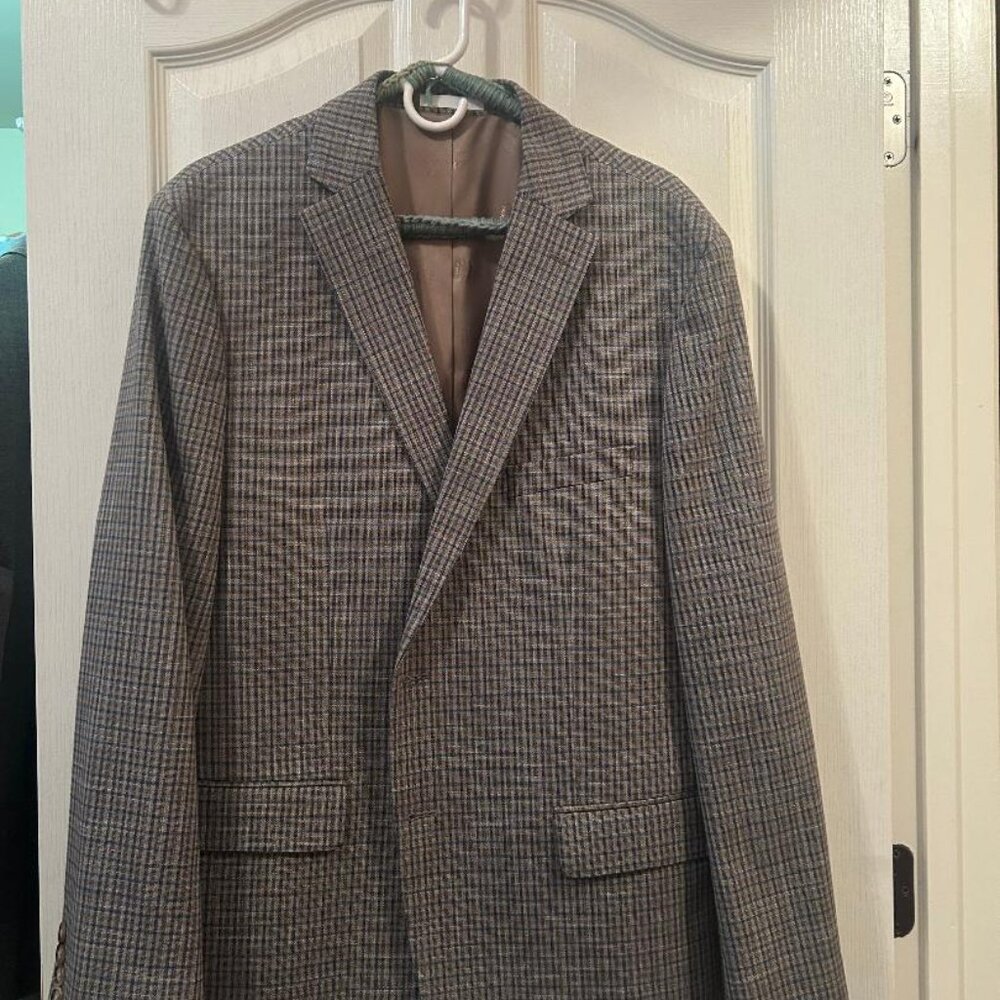 Ralph Lauren Blue and Tan Plaid Sport Coat EUC 48R